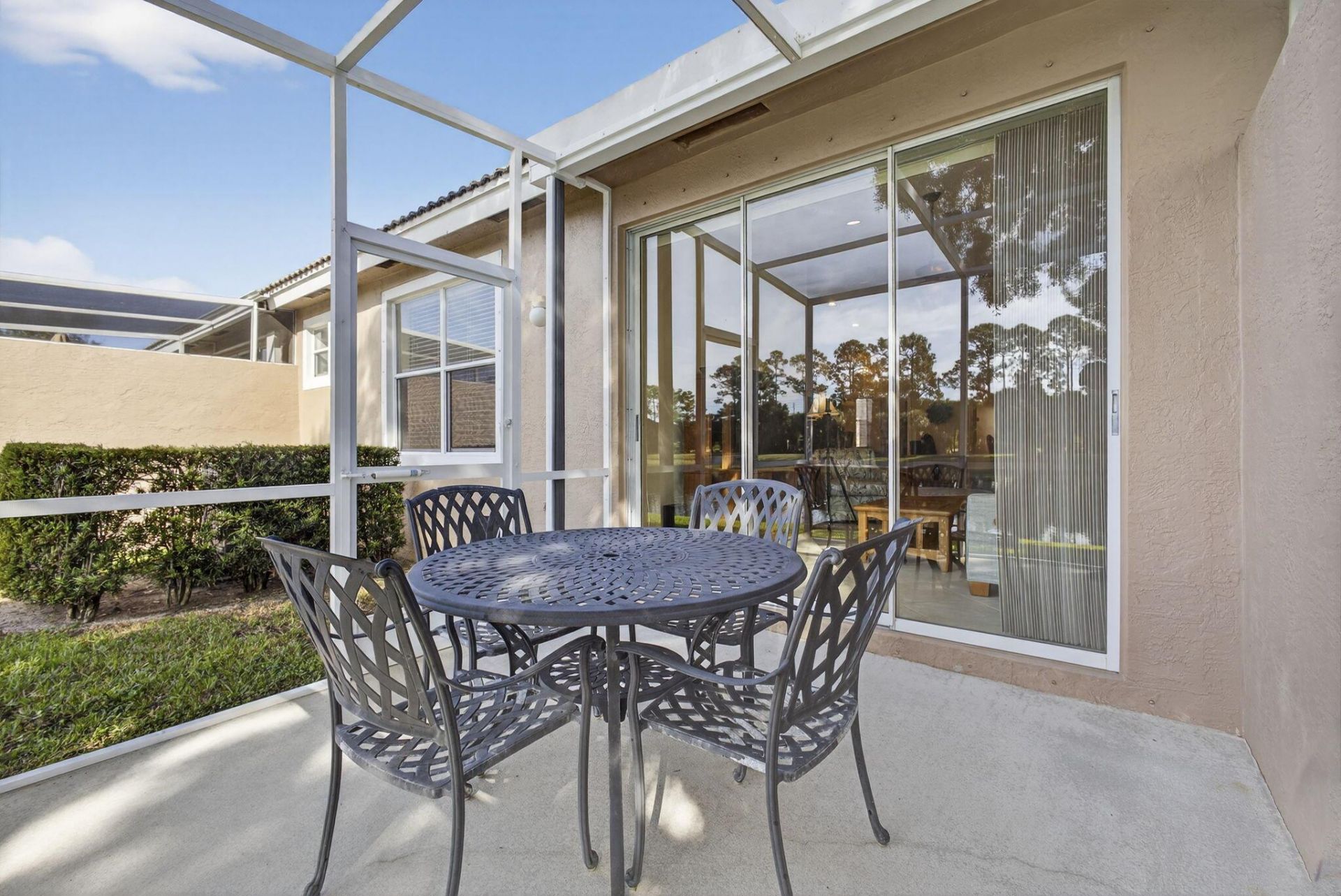 8638 Lineyard Cay, West Palm Beach, FL 33411 Photo