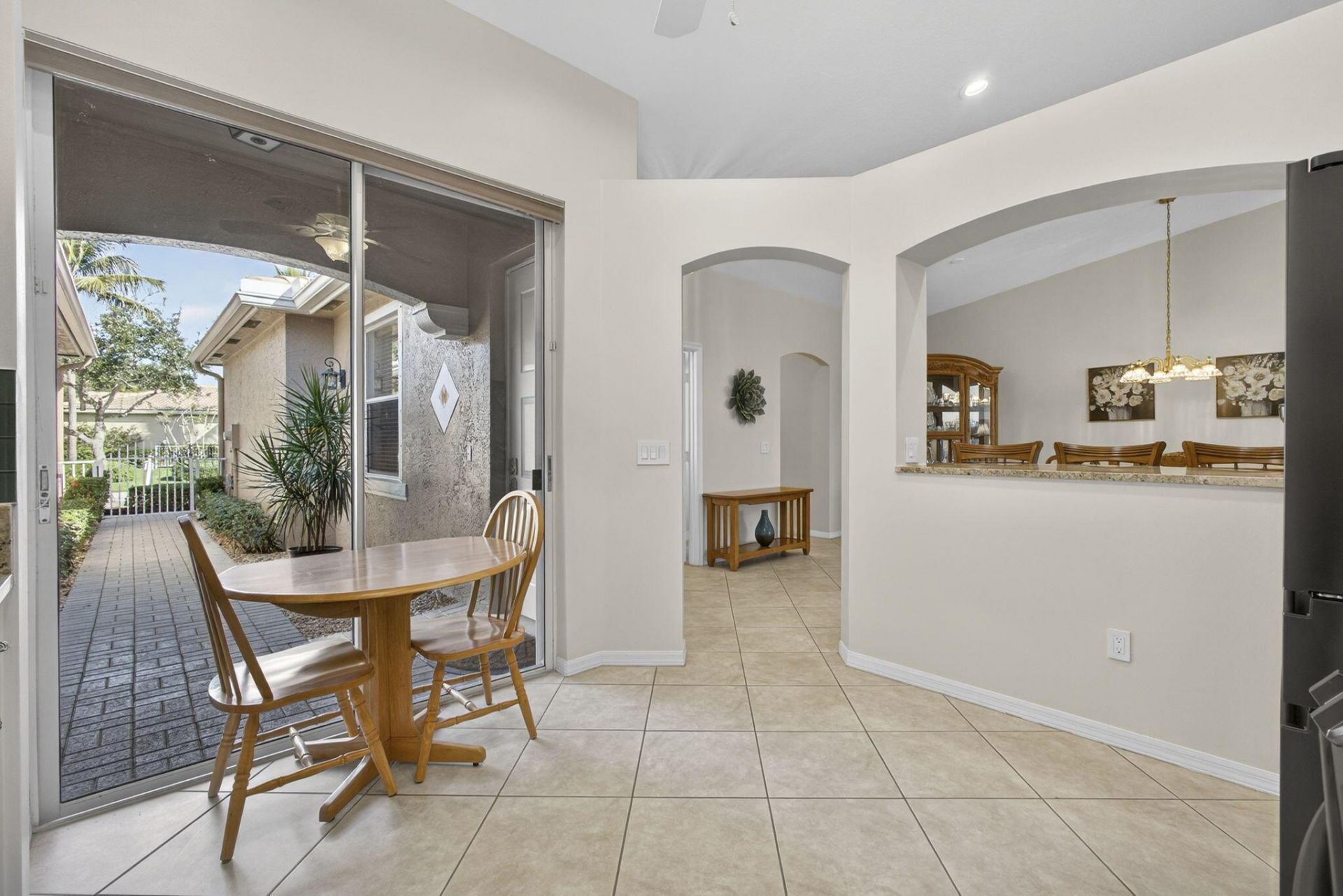 8638 Lineyard Cay, West Palm Beach, FL 33411 Photo