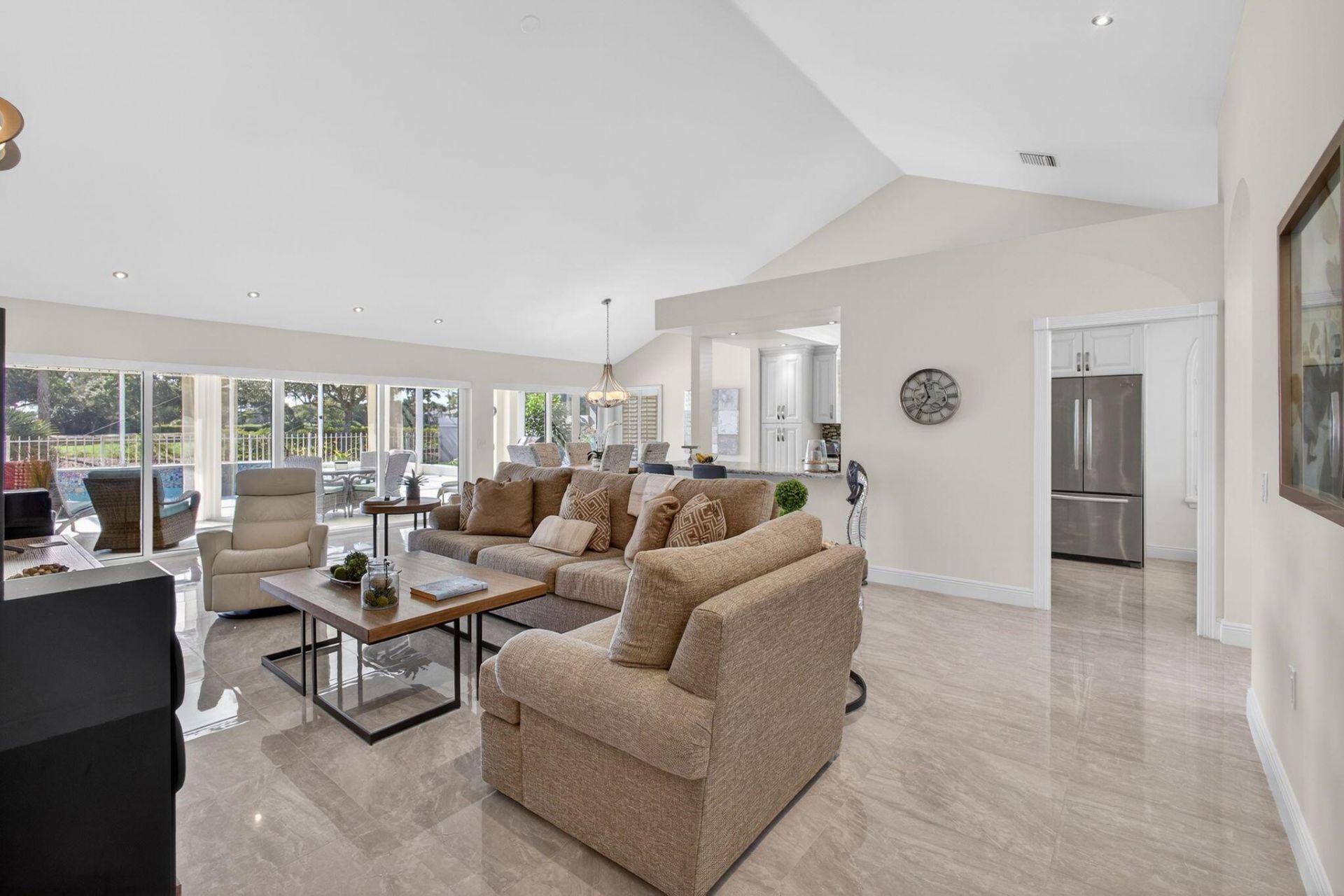 2294 Saratoga Bay Drive, West Palm Beach, FL 33409 Photo