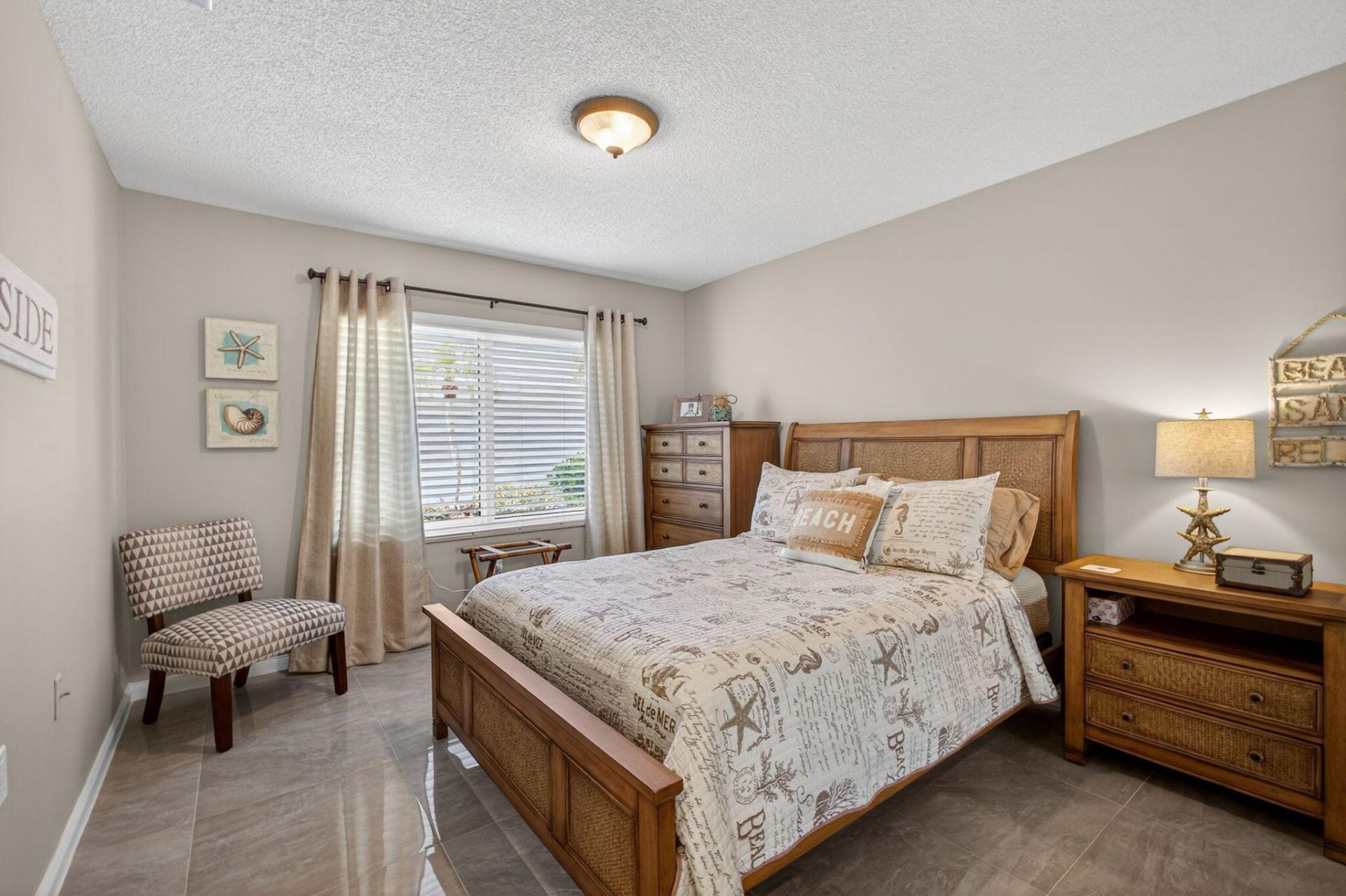 2294 Saratoga Bay Drive, West Palm Beach, FL 33409 Photo