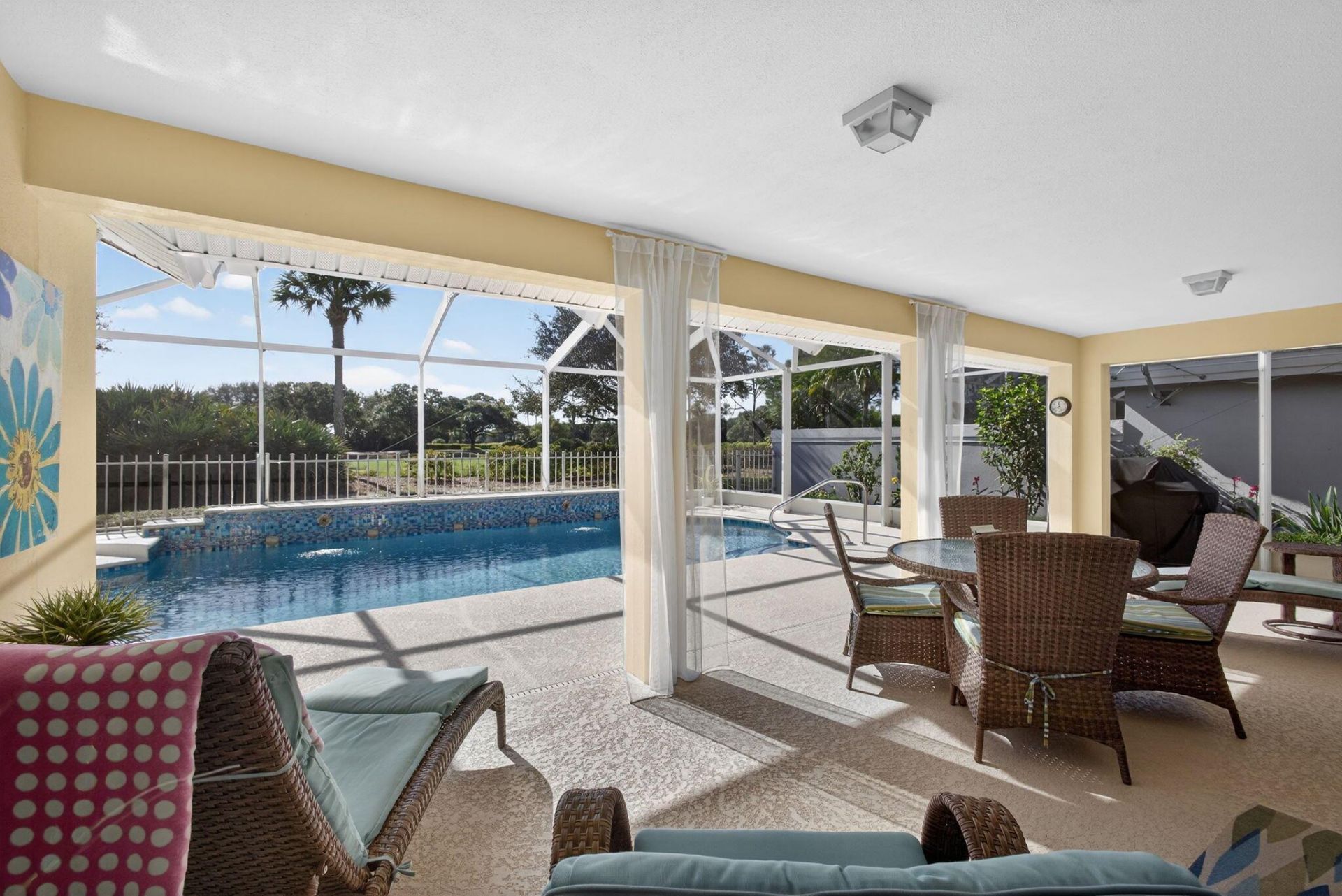 2294 Saratoga Bay Drive, West Palm Beach, FL 33409 Photo