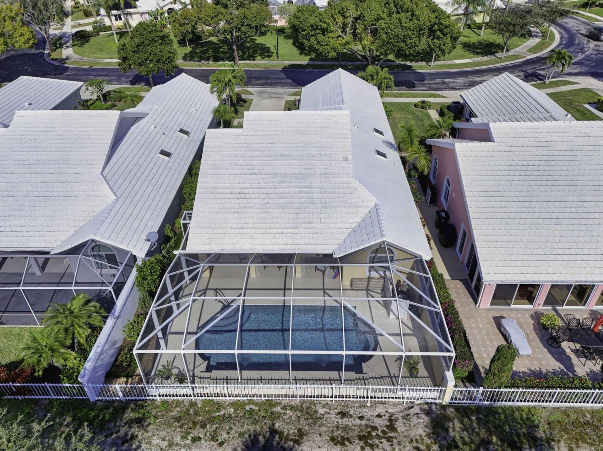 2294 Saratoga Bay Drive, West Palm Beach, FL 33409 Photo