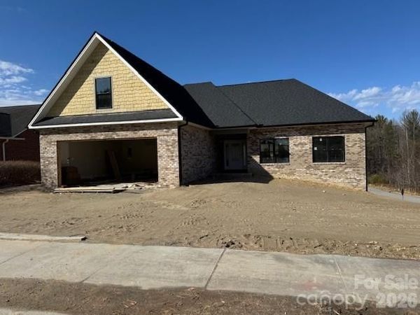 426 Huntington Woods Street SE, Lenoir, NC 28645