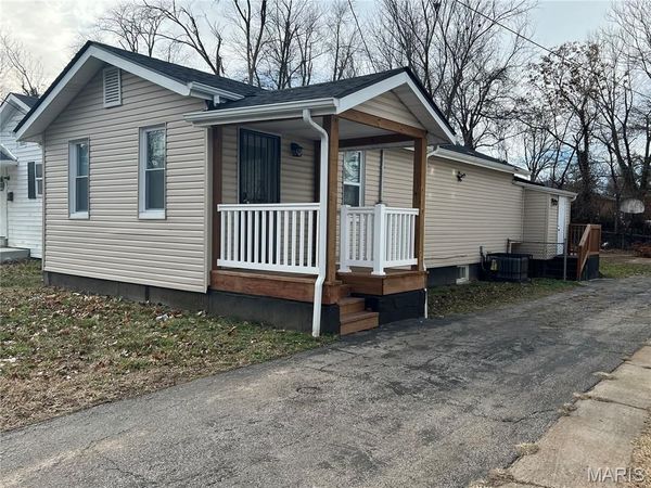 5707 Helen Avenue, Jennings, MO 63136