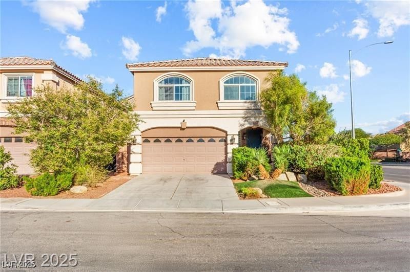 9696 Grayson Hills Street Las Vegas, NV 