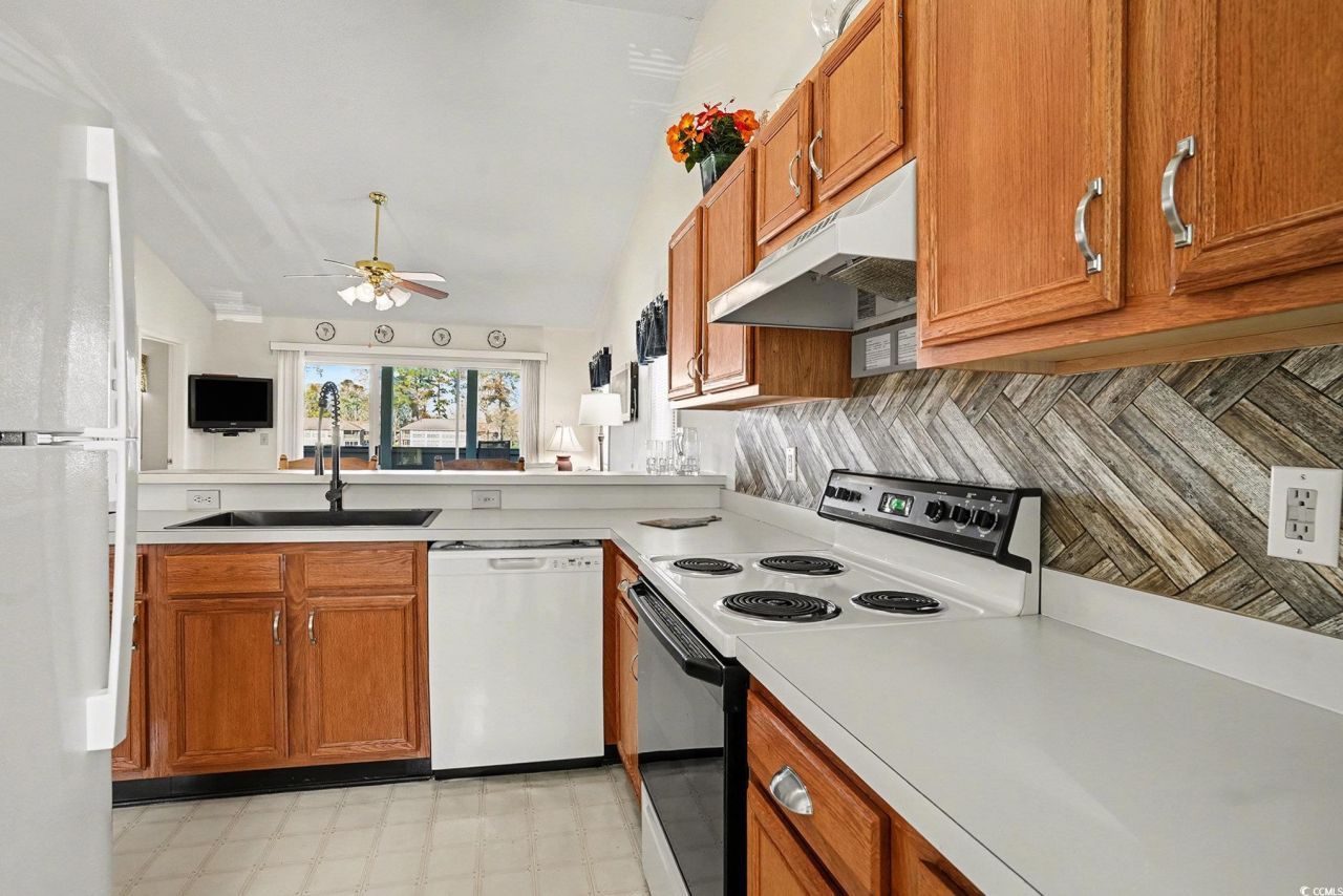 1240 White Tree Ln. Photo 14