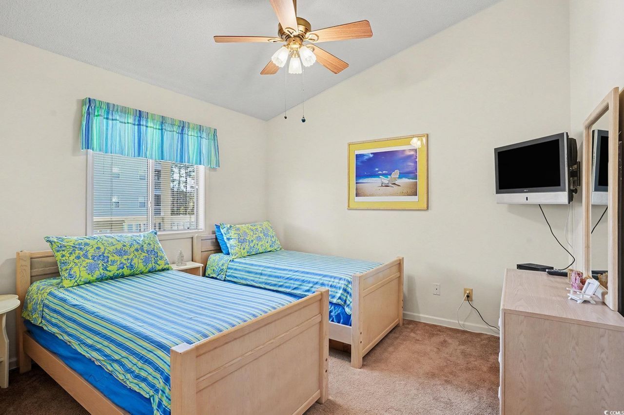 1240 White Tree Ln. Photo 21