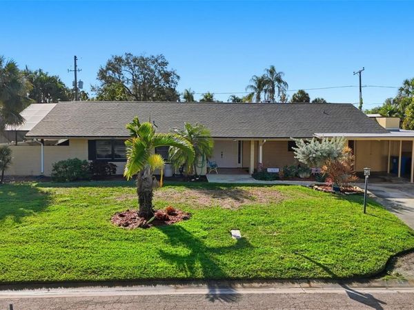 3944 49TH AVENUE S, ST PETERSBURG, FL 33711