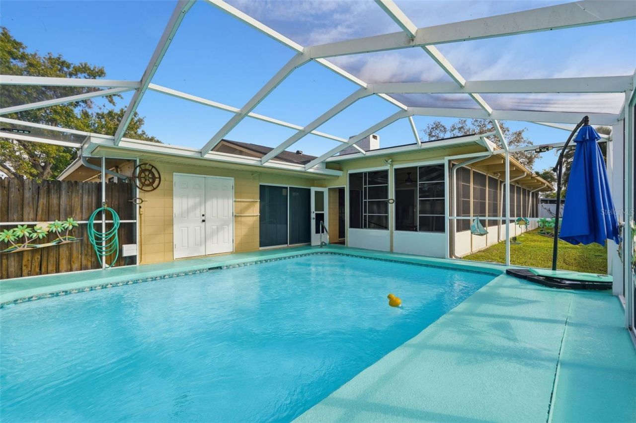 3944 49th Avenue S, Saint Petersburg, FL 33711 Photo