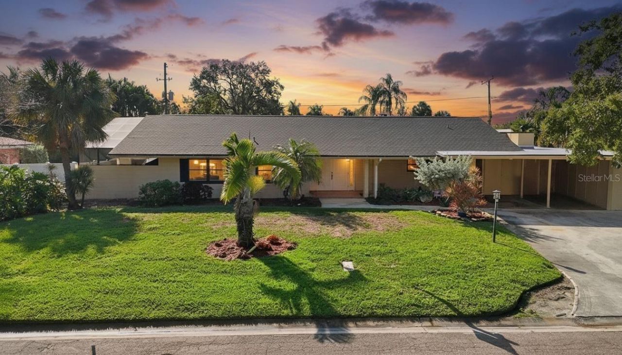 3944 49th Avenue S, Saint Petersburg, FL 33711 Photo