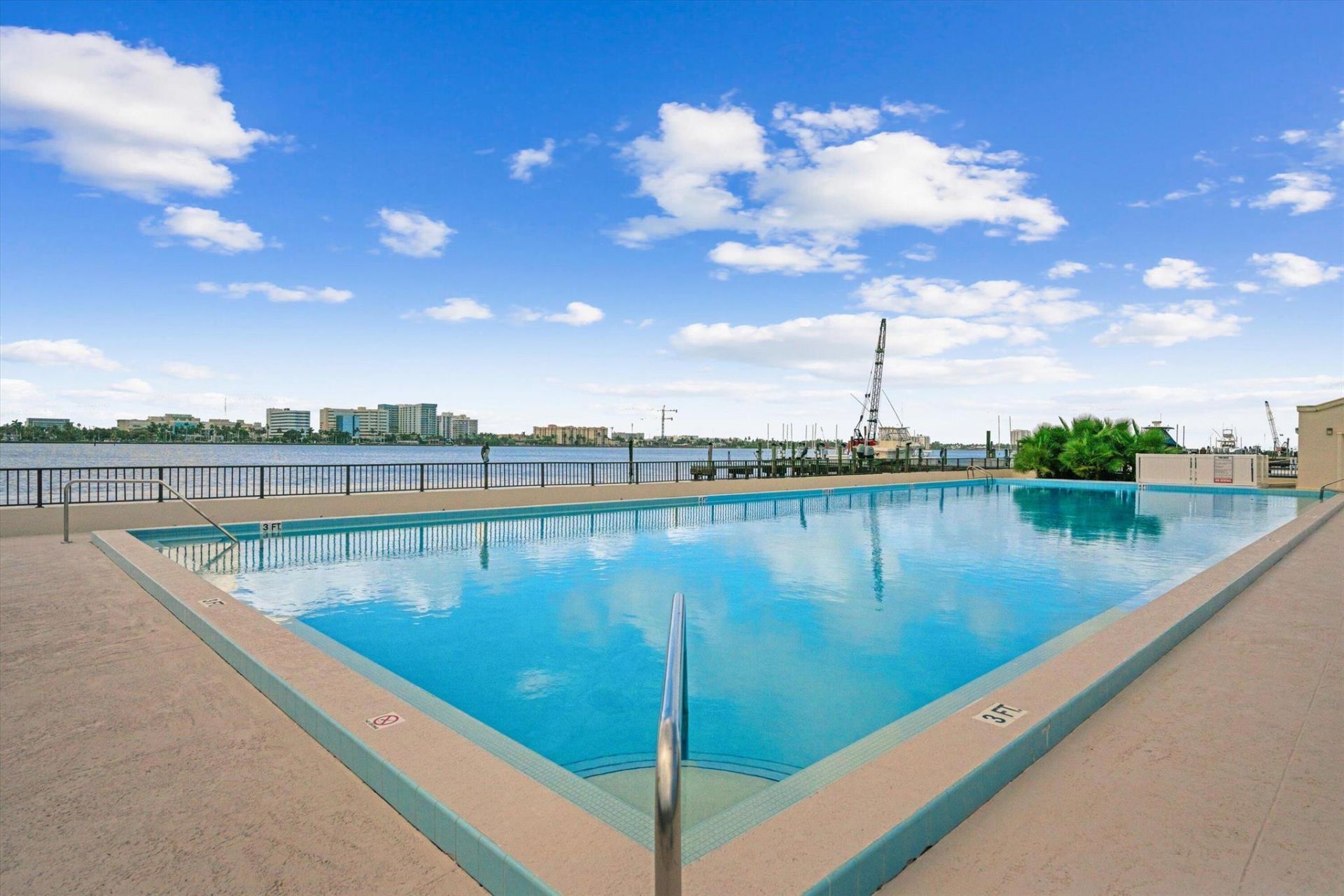 265 Everglade Avenue, Palm Beach, FL 33480 Photo