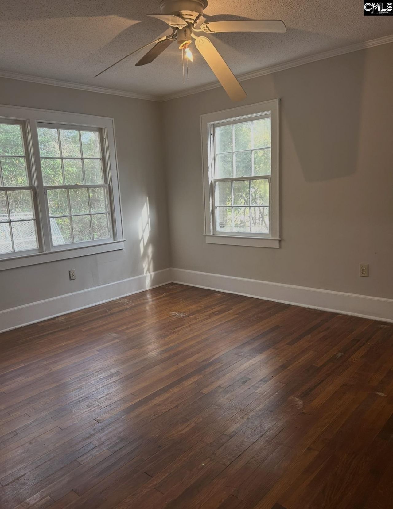 410 Nature Lane Photo 10