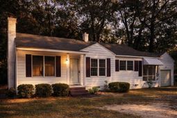 410 Nature Lane photo 4