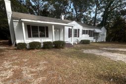 410 Nature Lane photo 4