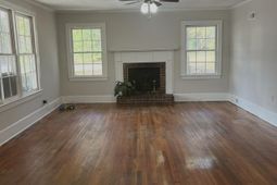 410 Nature Lane photo 4