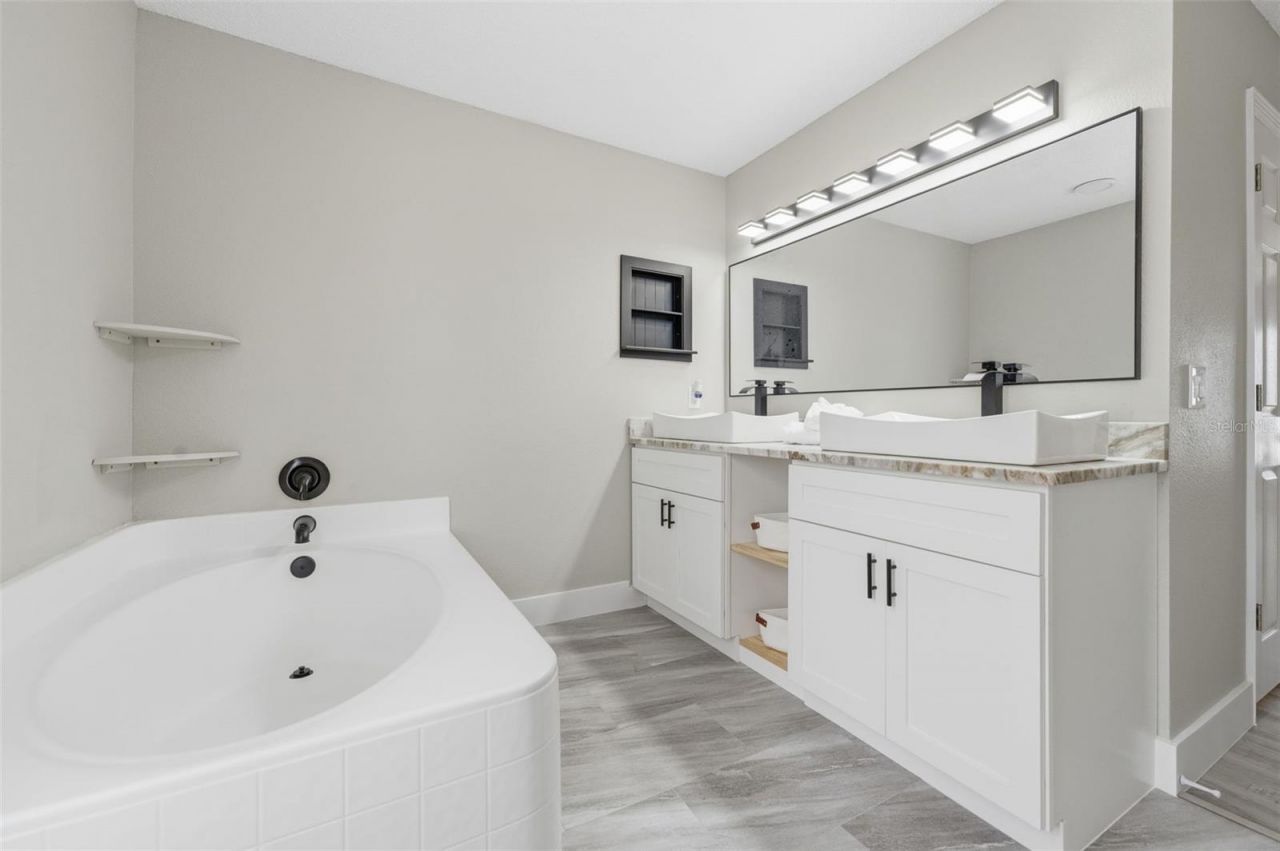 11088 Sedgefield Avenue, Spring Hill, FL 34608 Photo