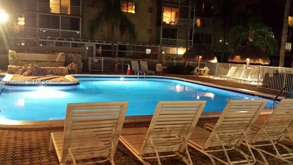 406 NW 68th Ave, Unit 317, Plantation, FL 33317 Photo