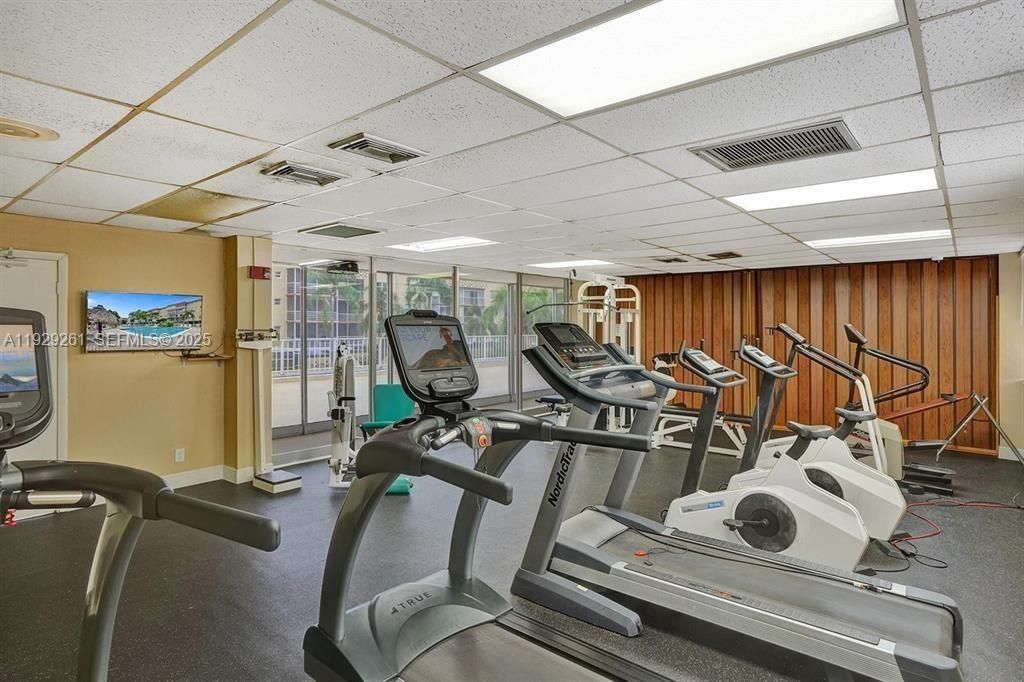 406 NW 68th Ave, Unit 317, Plantation, FL 33317 Photo