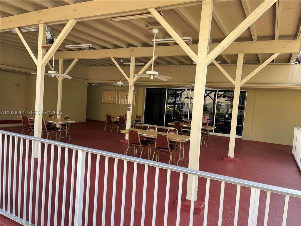 406 NW 68th Ave, Unit 317, Plantation, FL 33317 Photo