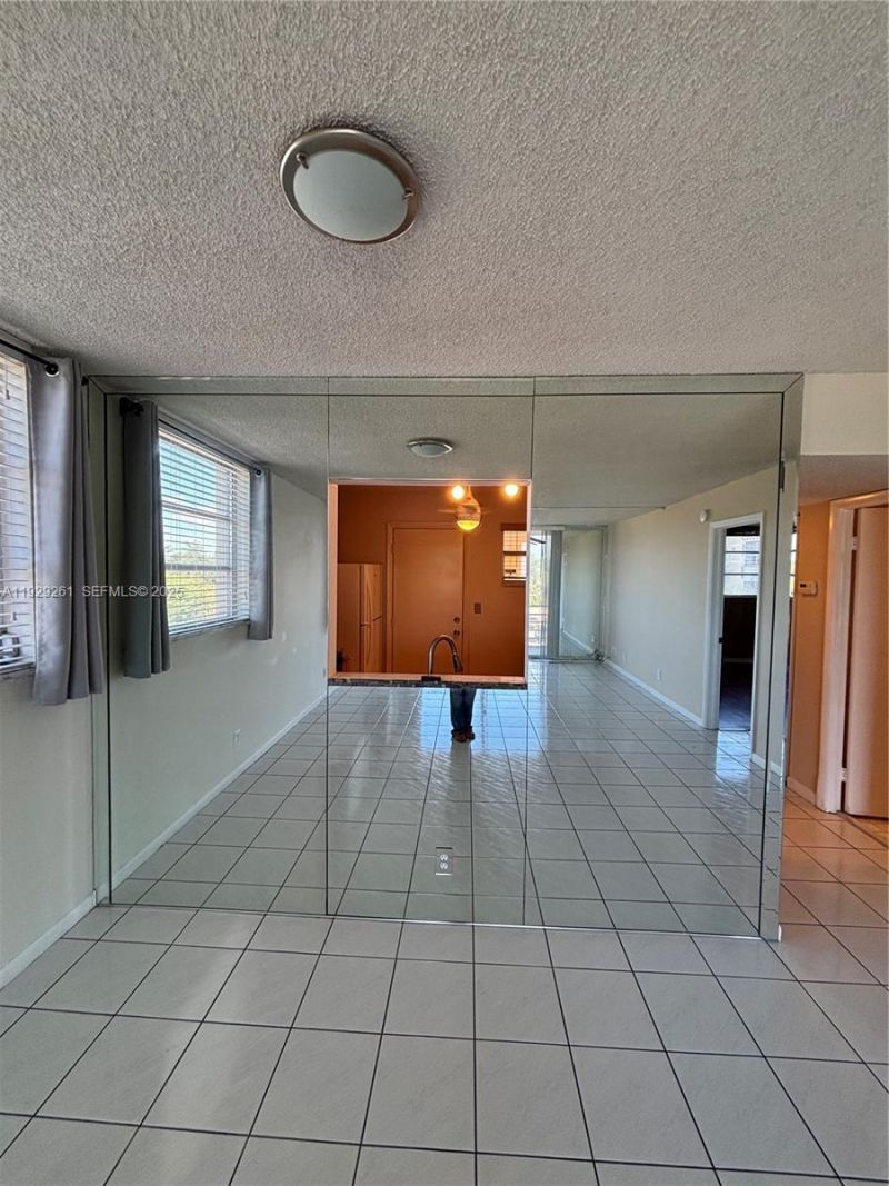 406 NW 68th Ave, Unit 317, Plantation, FL 33317 Photo