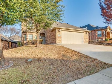 8023 Vista Hill Lane, Dallas, TX 75249