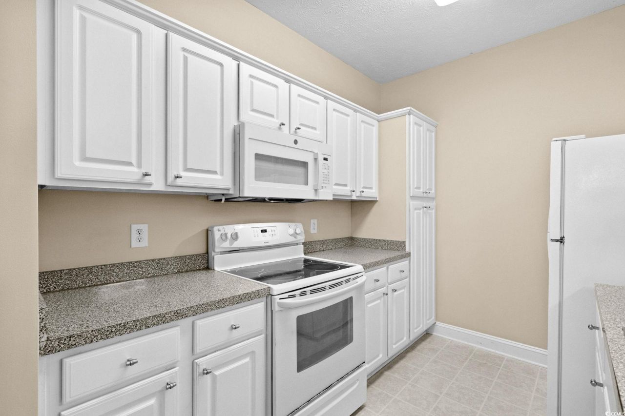 119 Fountain Pointe Ln. Photo 13