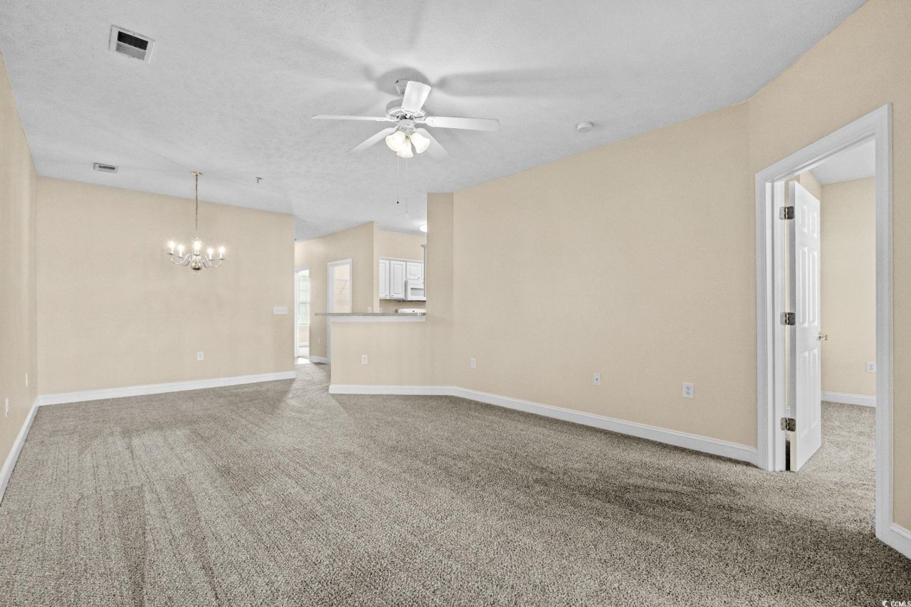 119 Fountain Pointe Ln. Photo 8