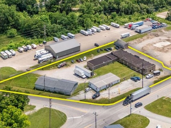 1631 ISETT AVE, Muscatine, IA 52761