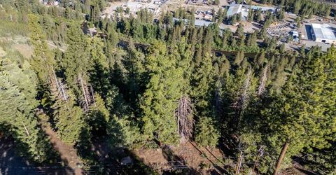 11902 & 11912 Rio Vista Drive, Truckee, CA 96161 Photo