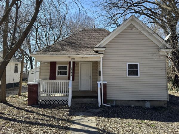 1235 N Prospect Avenue, Springfield, MO 65802