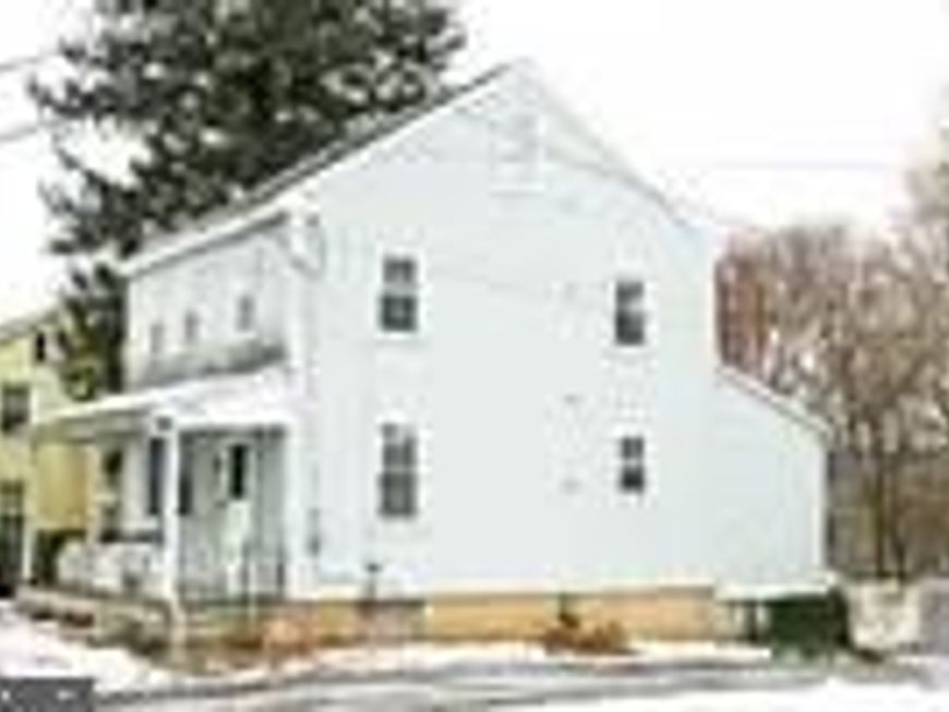 8 E Market Street, Myerstown, PA 17067 Main Photo