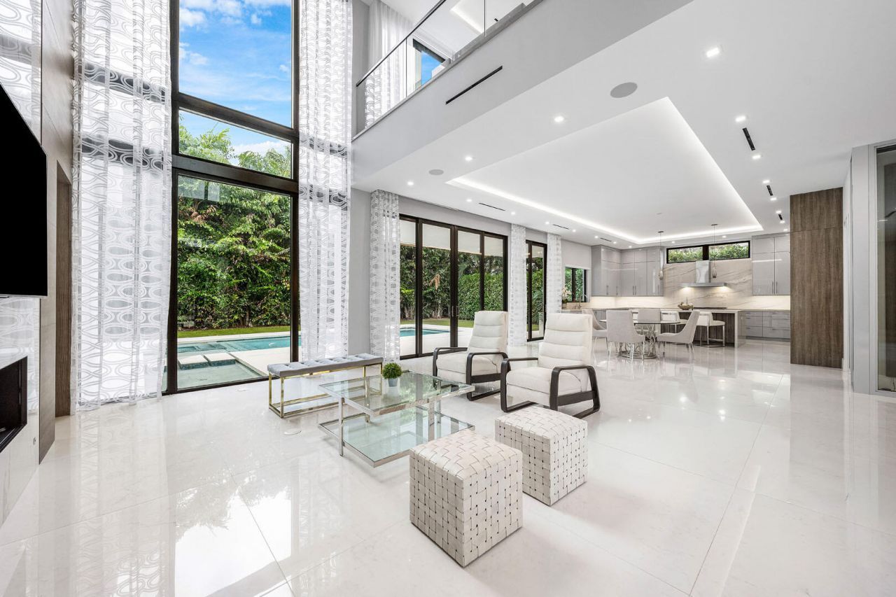 2391 Areca Palm Road, Boca Raton, FL 33432 Photo