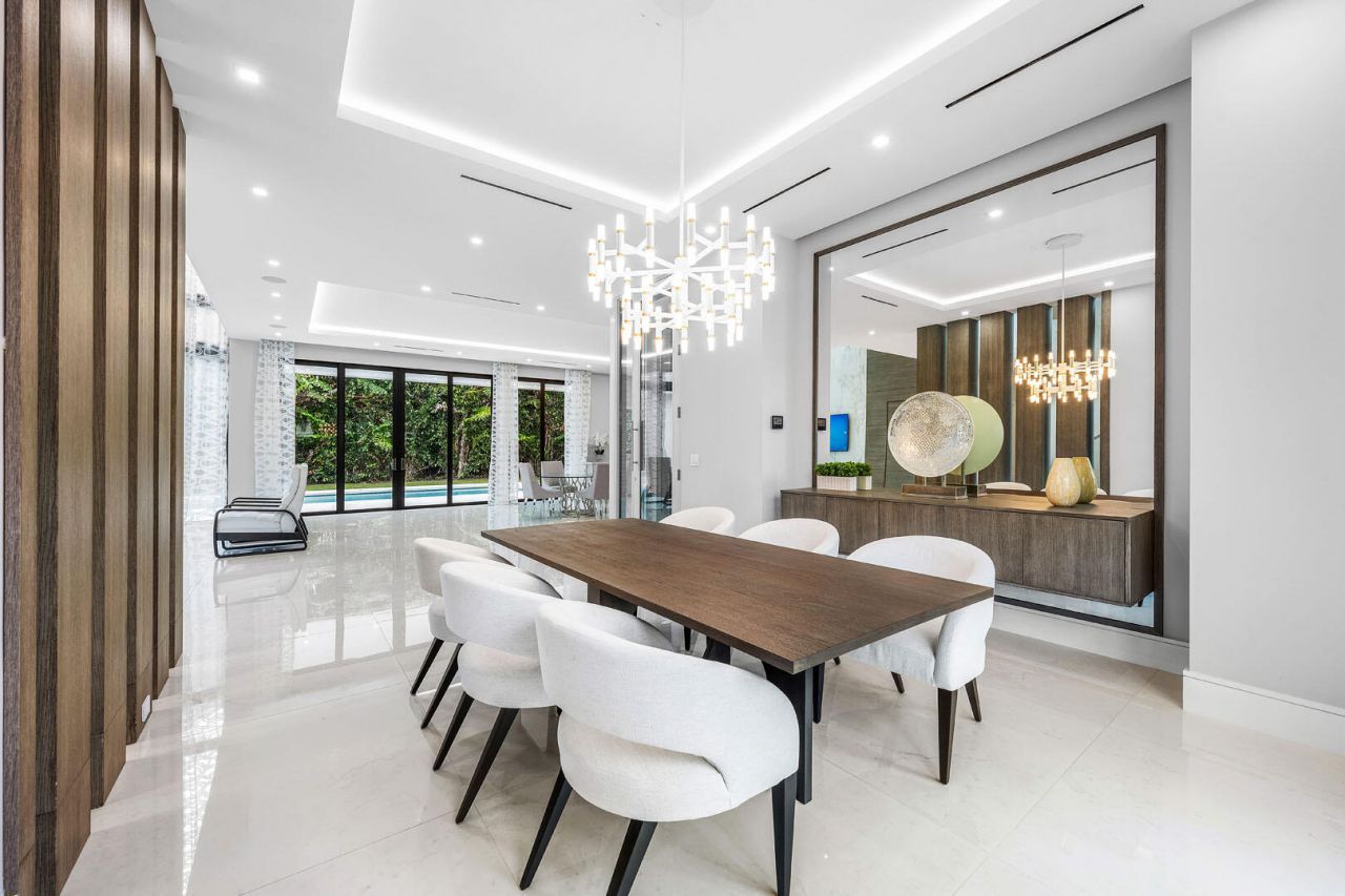 2391 Areca Palm Road, Boca Raton, FL 33432 Photo