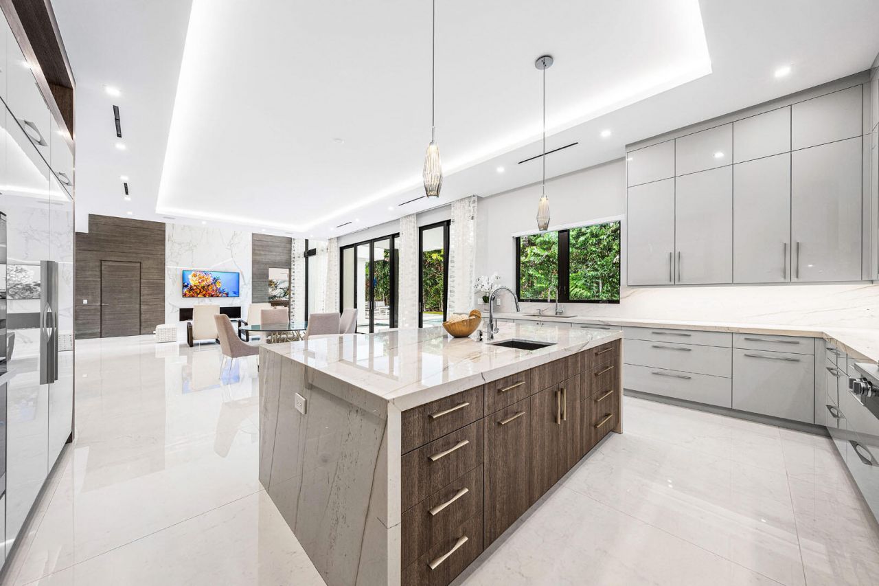 2391 Areca Palm Road, Boca Raton, FL 33432 Photo