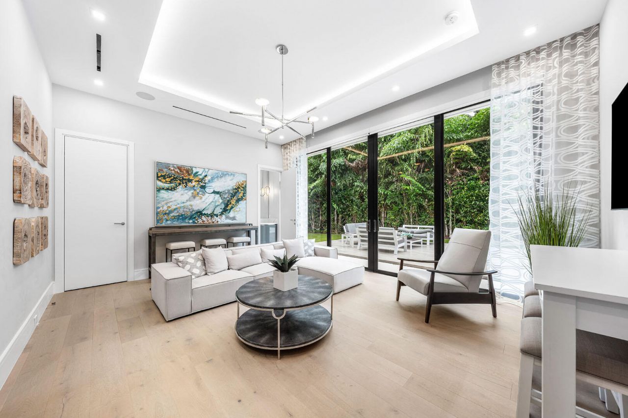 2391 Areca Palm Road, Boca Raton, FL 33432 Photo