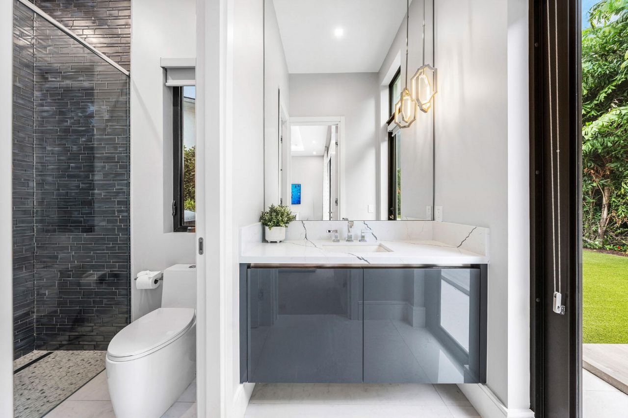 2391 Areca Palm Road, Boca Raton, FL 33432 Photo