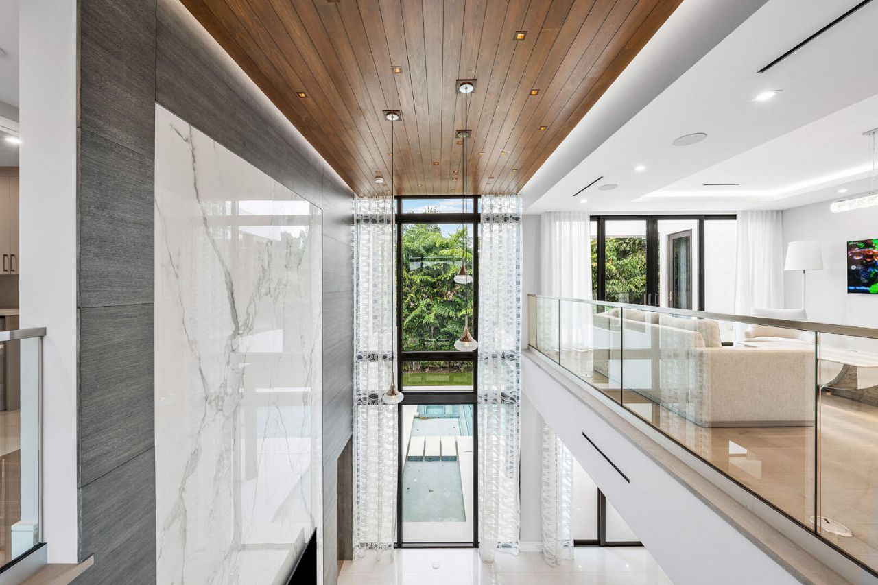 2391 Areca Palm Road, Boca Raton, FL 33432 Photo