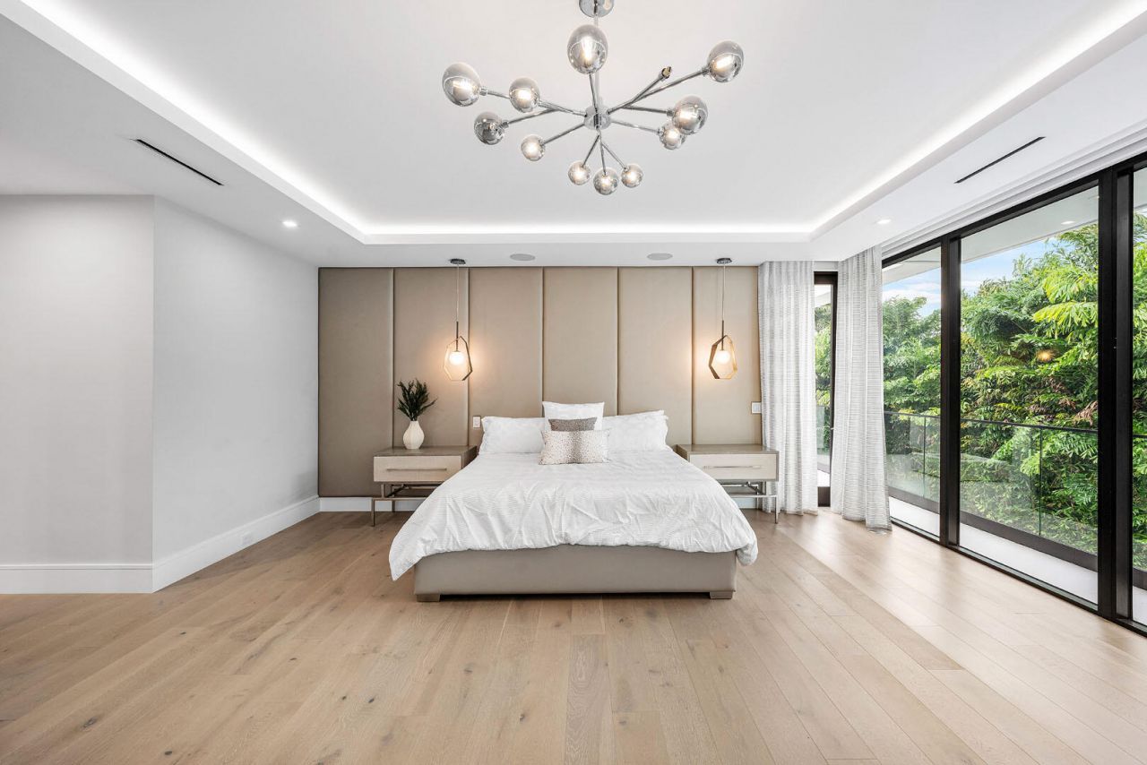 2391 Areca Palm Road, Boca Raton, FL 33432 Photo