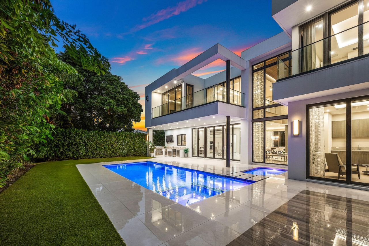 2391 Areca Palm Road, Boca Raton, FL 33432 Photo