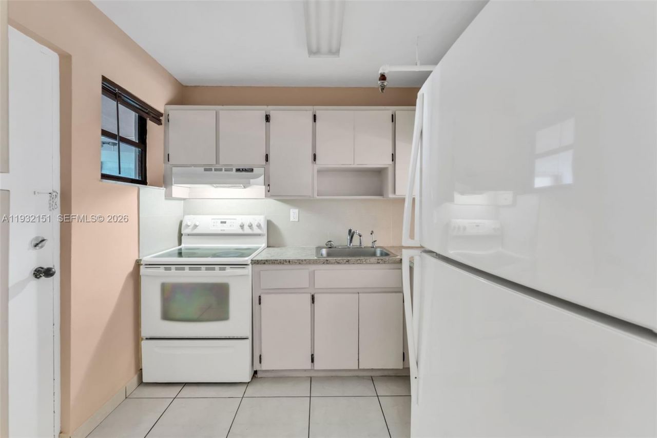 6830 Indian Creek Dr, Unit 7B, Miami Beach, FL 33141 Photo