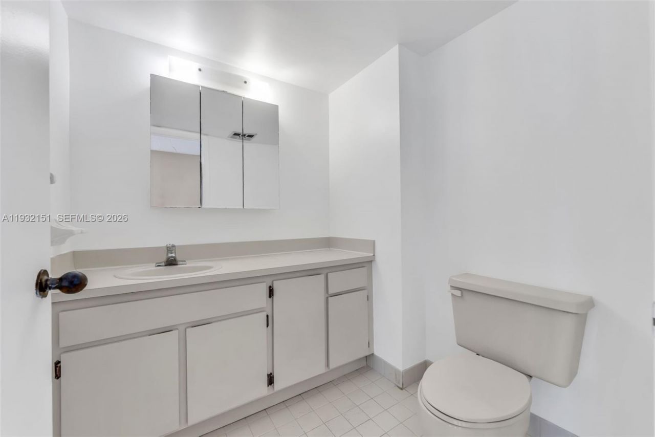 6830 Indian Creek Dr, Unit 7B, Miami Beach, FL 33141 Photo