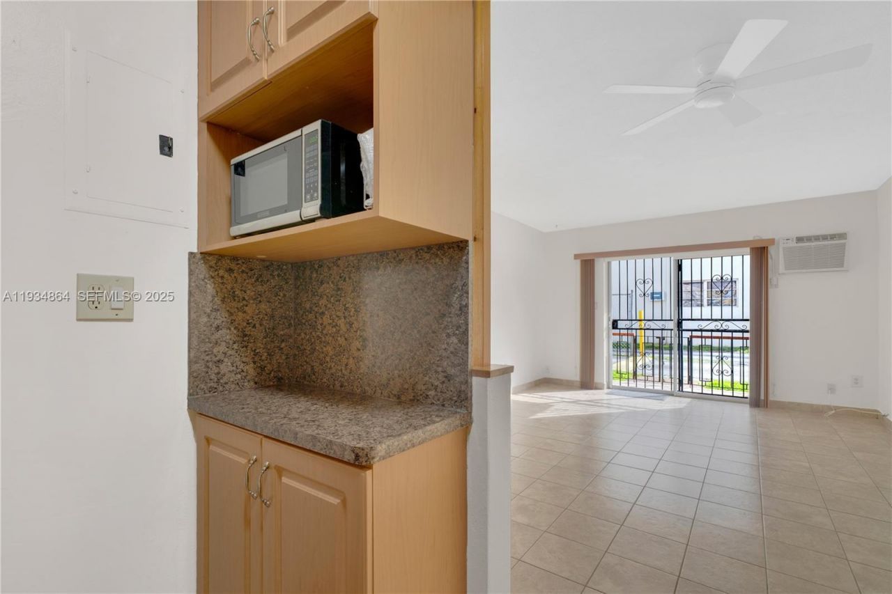 47 NW 47th Ave, Unit 1, Miami, FL 33126 Photo