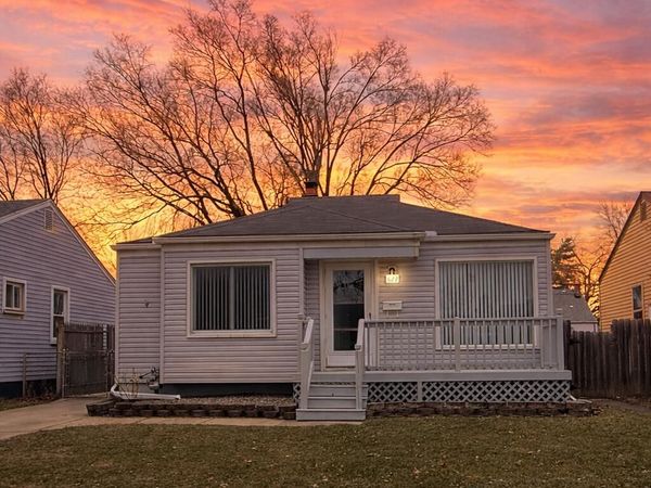 622 Mayflower Avenue, Lincoln Park, MI 48146