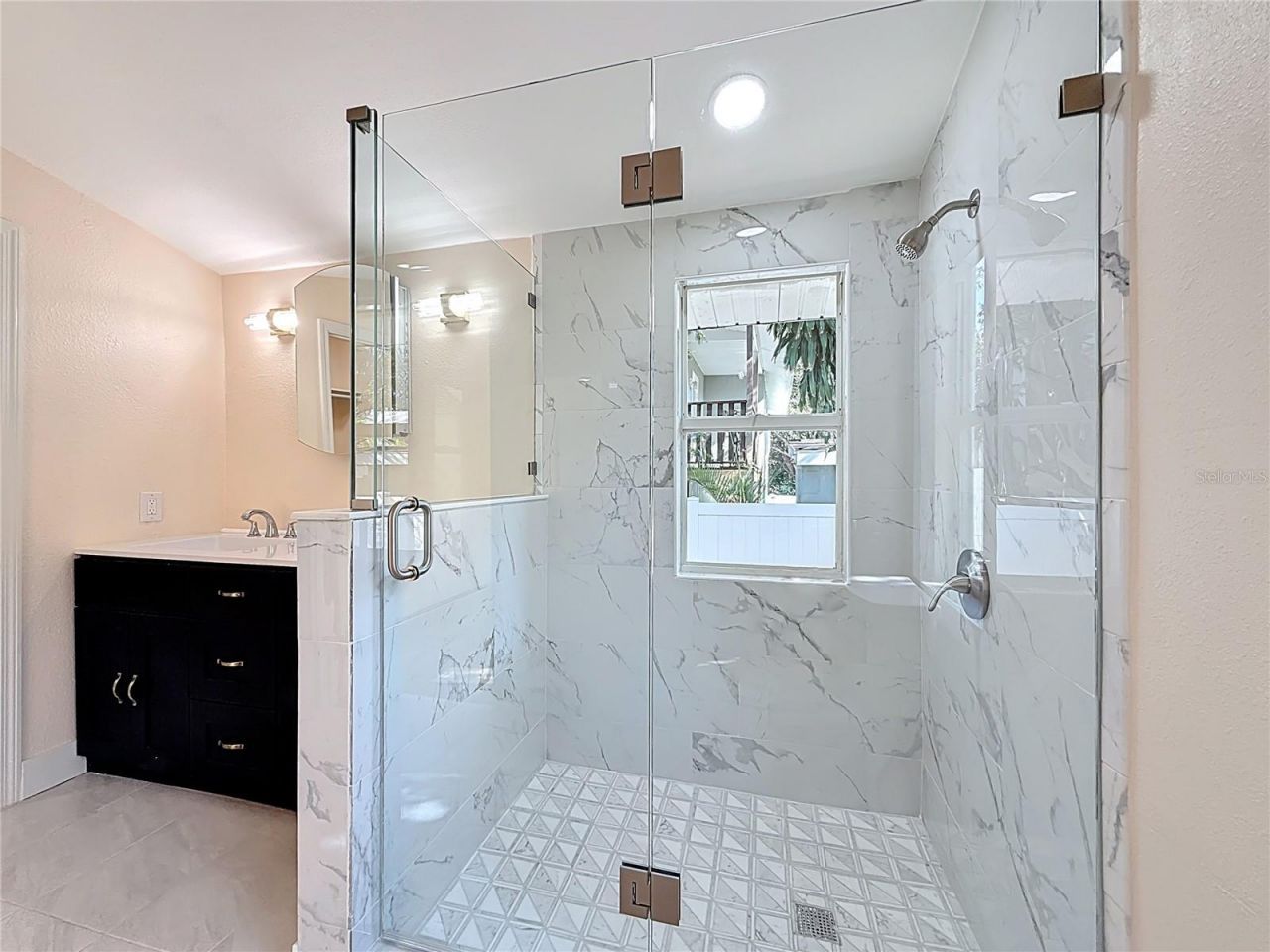 1247 Highland Street N, Saint Petersburg, FL 33701 Photo