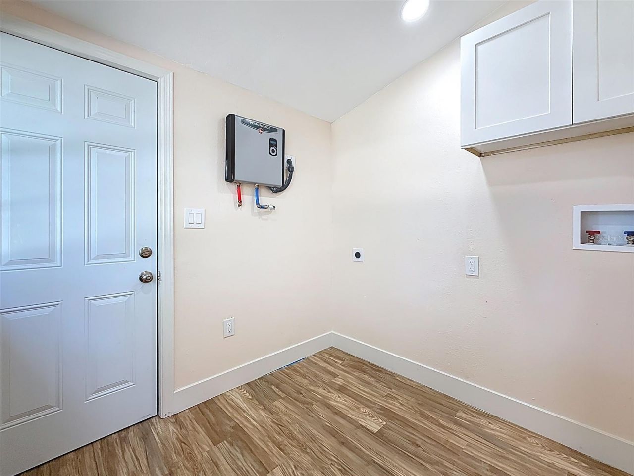 1247 Highland Street N, Saint Petersburg, FL 33701 Photo