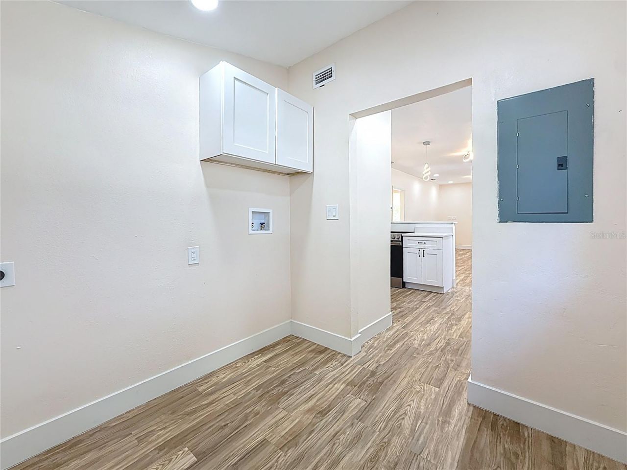 1247 Highland Street N, Saint Petersburg, FL 33701 Photo