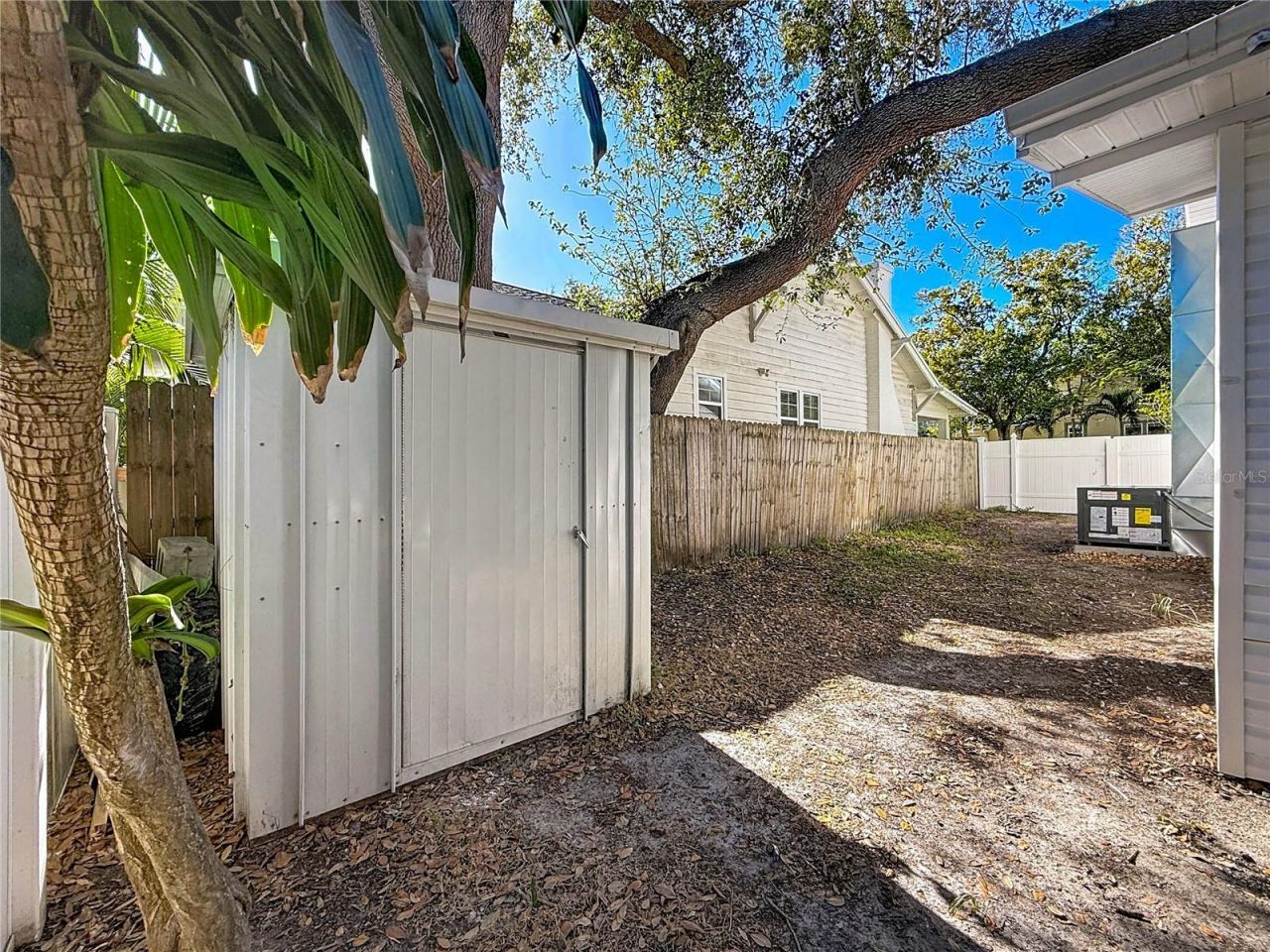 1247 Highland Street N, Saint Petersburg, FL 33701 Photo