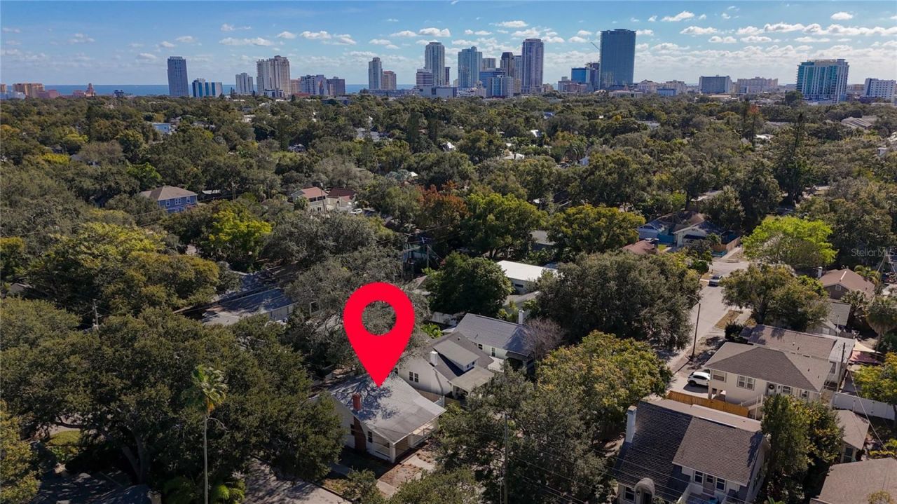 1247 Highland Street N, Saint Petersburg, FL 33701 Photo