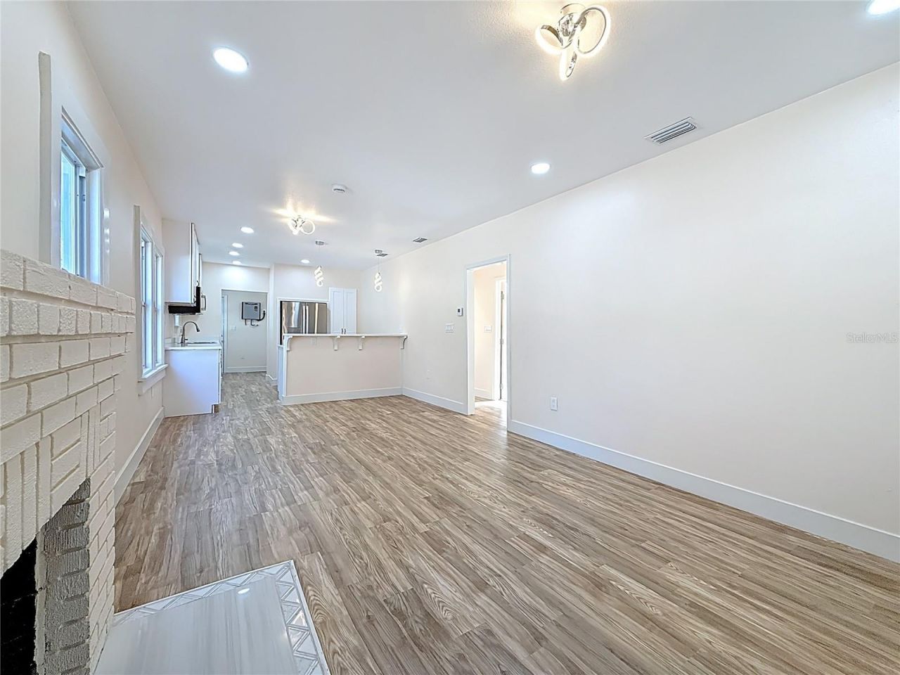 1247 Highland Street N, Saint Petersburg, FL 33701 Photo