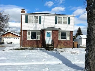 105 Rondelay Drive, Buffalo, NY 14227